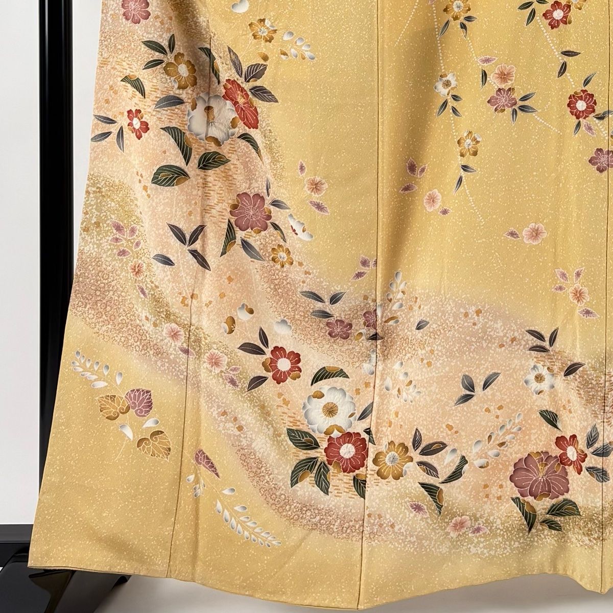 訪問着 身丈162cm 裄丈66.5cm M 袷 霞 草花 金彩 ぼかし ベージュ 正絹 秀品