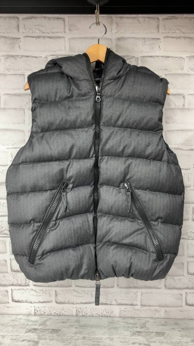 グレー DUVETICA メンズ ダウンベスト Lサイズ U.2361.00/1087/arist_wool