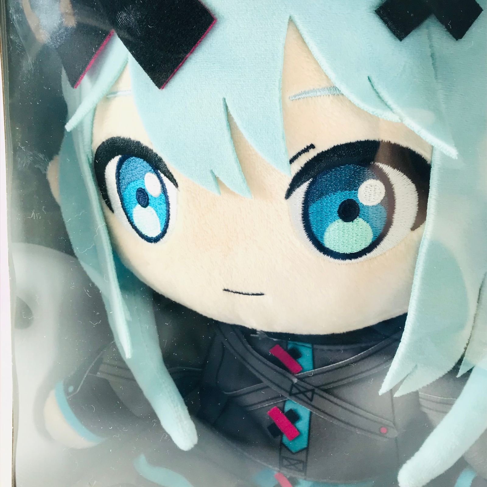 プロジェクトセカイ　閉ざされた窓のセカイの初音ミク　ラストラッキー賞　ぬいぐるみ Amazon.co.jp: セガ ラッキーくじ 劇場版 壊れたセカイと歌え
