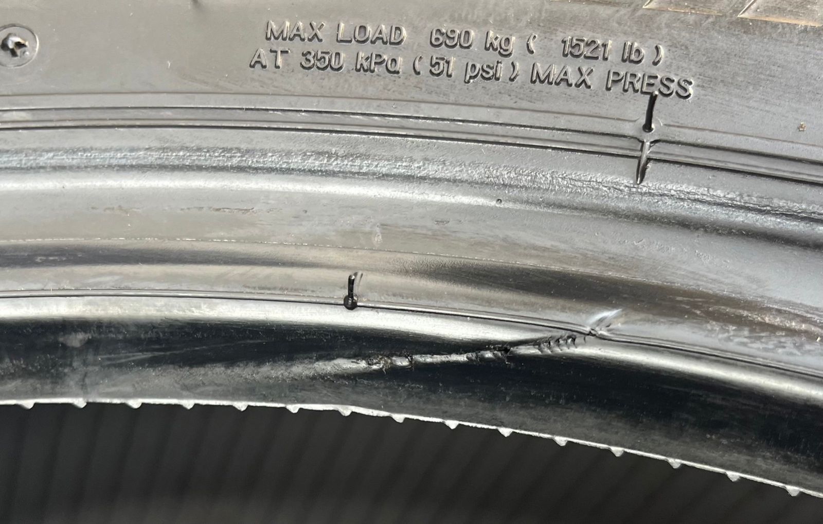 ☆送料無料☆【2023/2022年製造】【溝9.5分山】BRIDGESTONE ALENZA 001 2本  225/50R18 ランフラット ASP1867