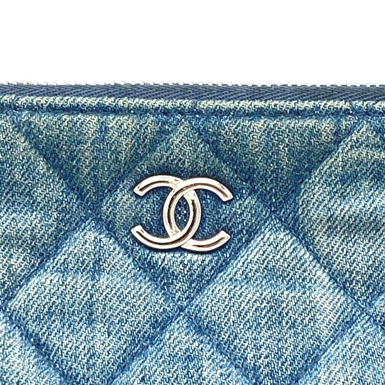 Bランク】CHANEL シャネル クラッチバッグ マトラッセ デニム チェーン