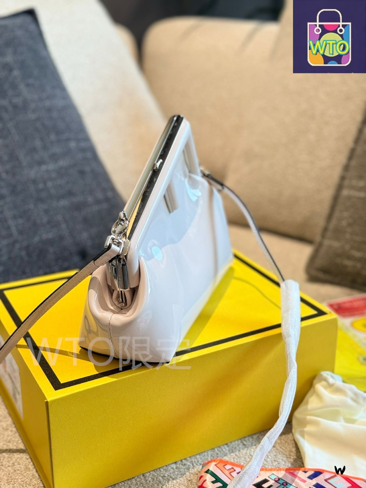 ◆◆VIP◆◆ FENDI First Midi ファースト ミディ Fendi First Midi | eBay