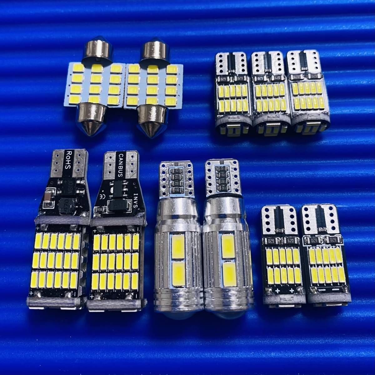 超爆光！11個セット!タントカスタム L375S/L375/L385/L385S T10 LED 室内灯 バックランプ ナンバー灯 ルームランプ  ダイハツ カー用品 パーツ