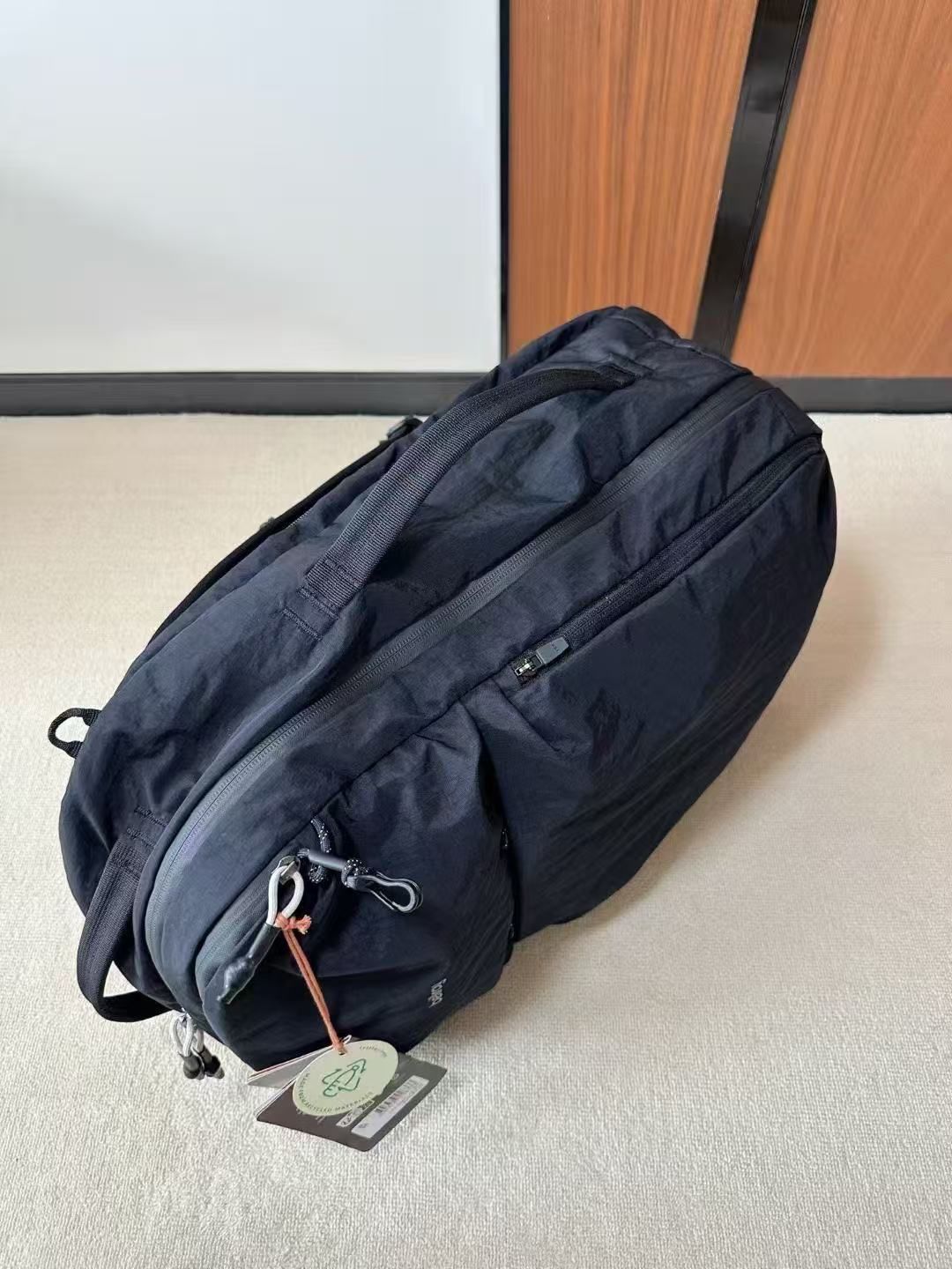 リュックサック ベルロイ Bellroy Lite Travel Pack 30L Black