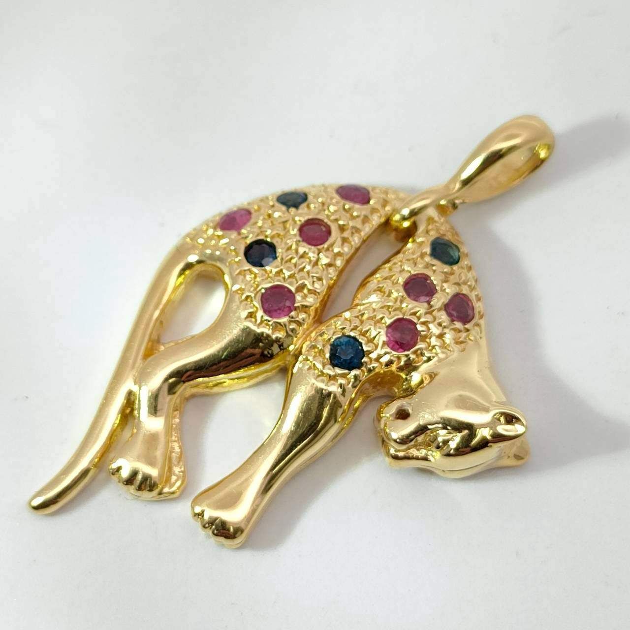 18金 K18 男女兼用 パンサー ネックレストップ 4.96ｇ D170