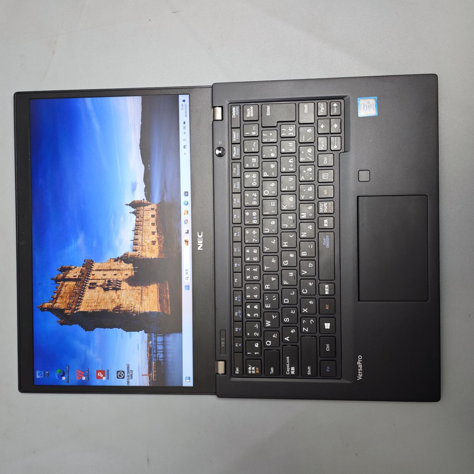 薄型軽量高性能☆第8世代DELLノートPCオフィス付き SSD 新品