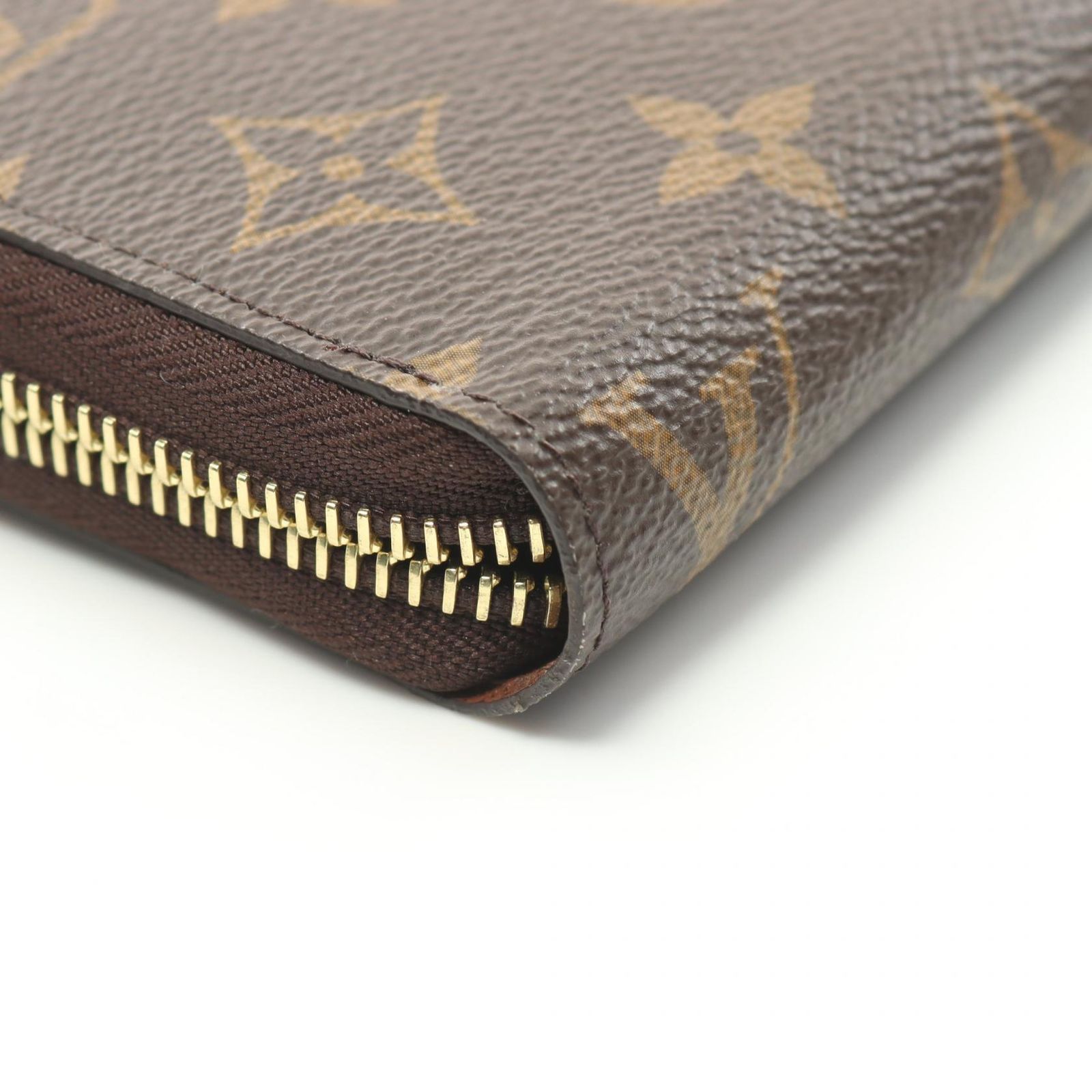 ルイ・ヴィトン LOUIS VUITTON ラウンド長財布 ジッピーウォレット 