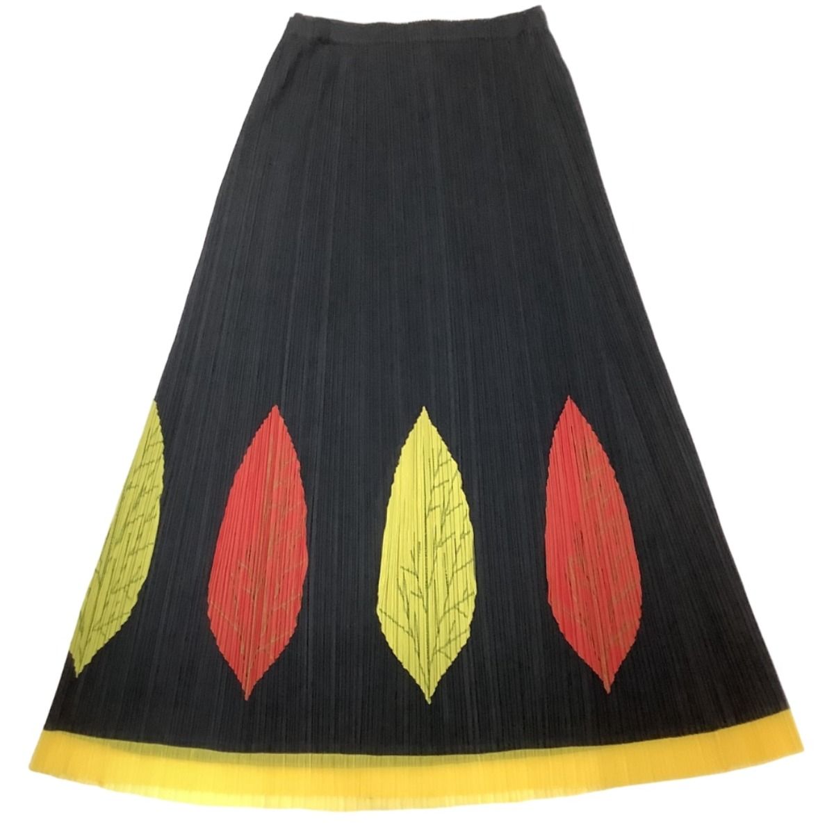 PLEATS PLEASE／ISSEY MIYAKE スカート【中古】サイズ3 PLEATS PLEASE プリーツプリーズ イッセイミヤケ ISSEY MIYAKE