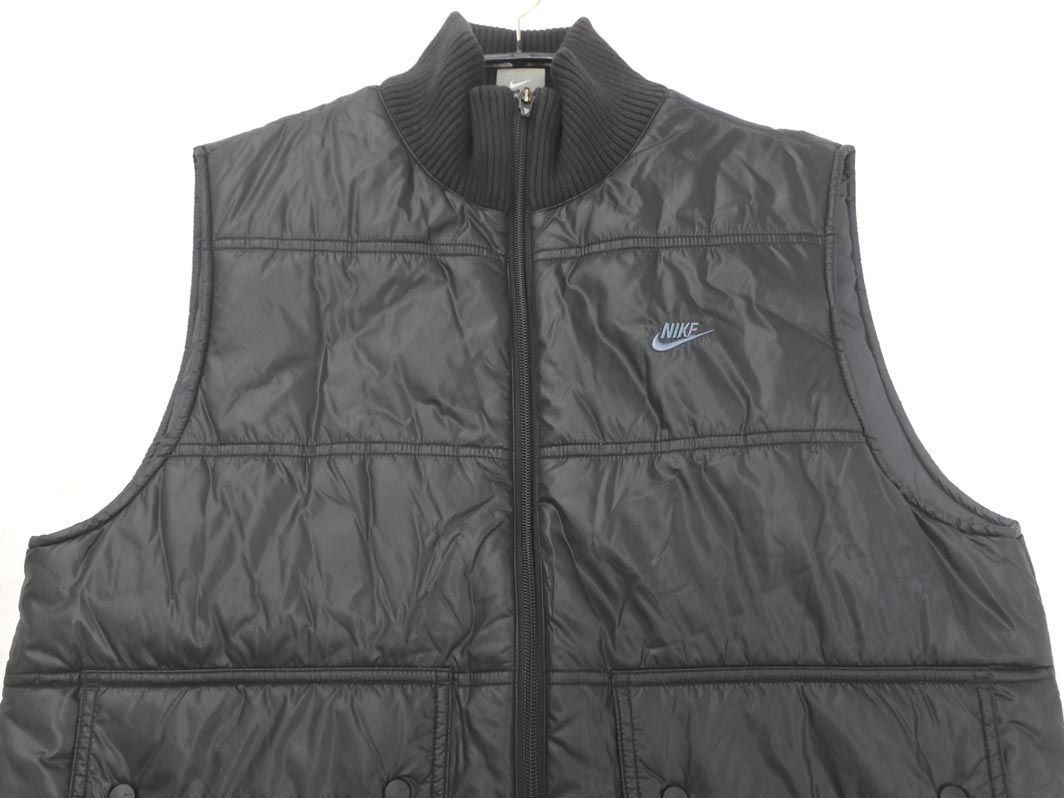 NIKEナイキ ベスト 中綿 刺繍ロゴ ブラック L 【公式通販】