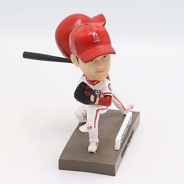 値下げ！大谷翔平 ボブルヘッド フィギュア SEIKOアストロン 二刀流スーツ姿 値下げ！大谷翔平 ボブルヘッド フィギュア SEIKOアストロン