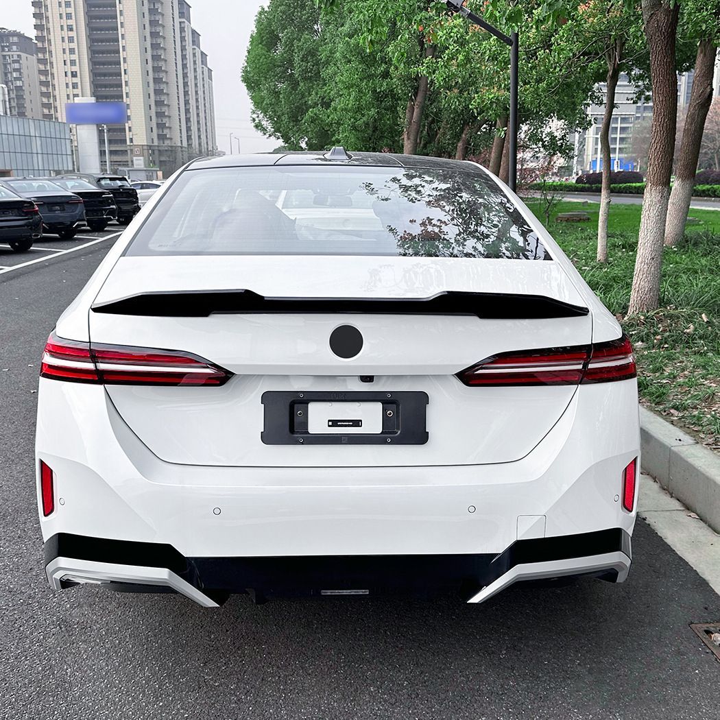 外装パーツ メンズ BMW 5シリーズ G60 2025 525i 530i M60 用 PSM スタイル リアスポイラー ABS ピアノブラック|カーボン調