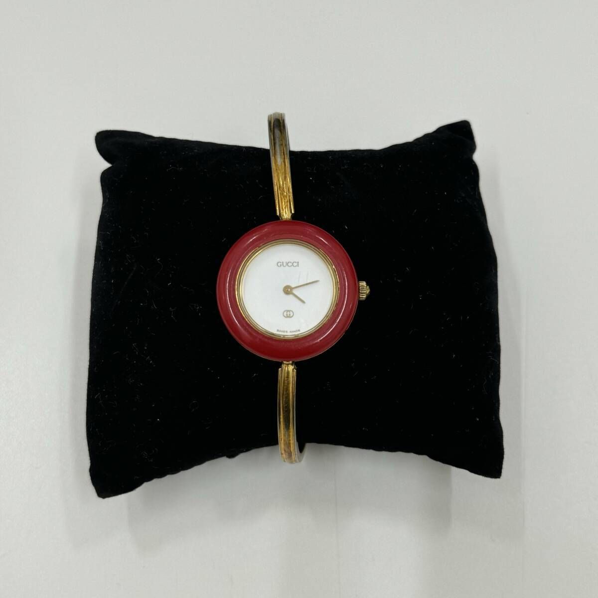 K*g様 OLD GUCCI ブレスレットウォッチ チェンジベゼル　 【ジャンク GUCCI グッチ バングルウォッチ チェンジベゼル 11/12.2 腕時計