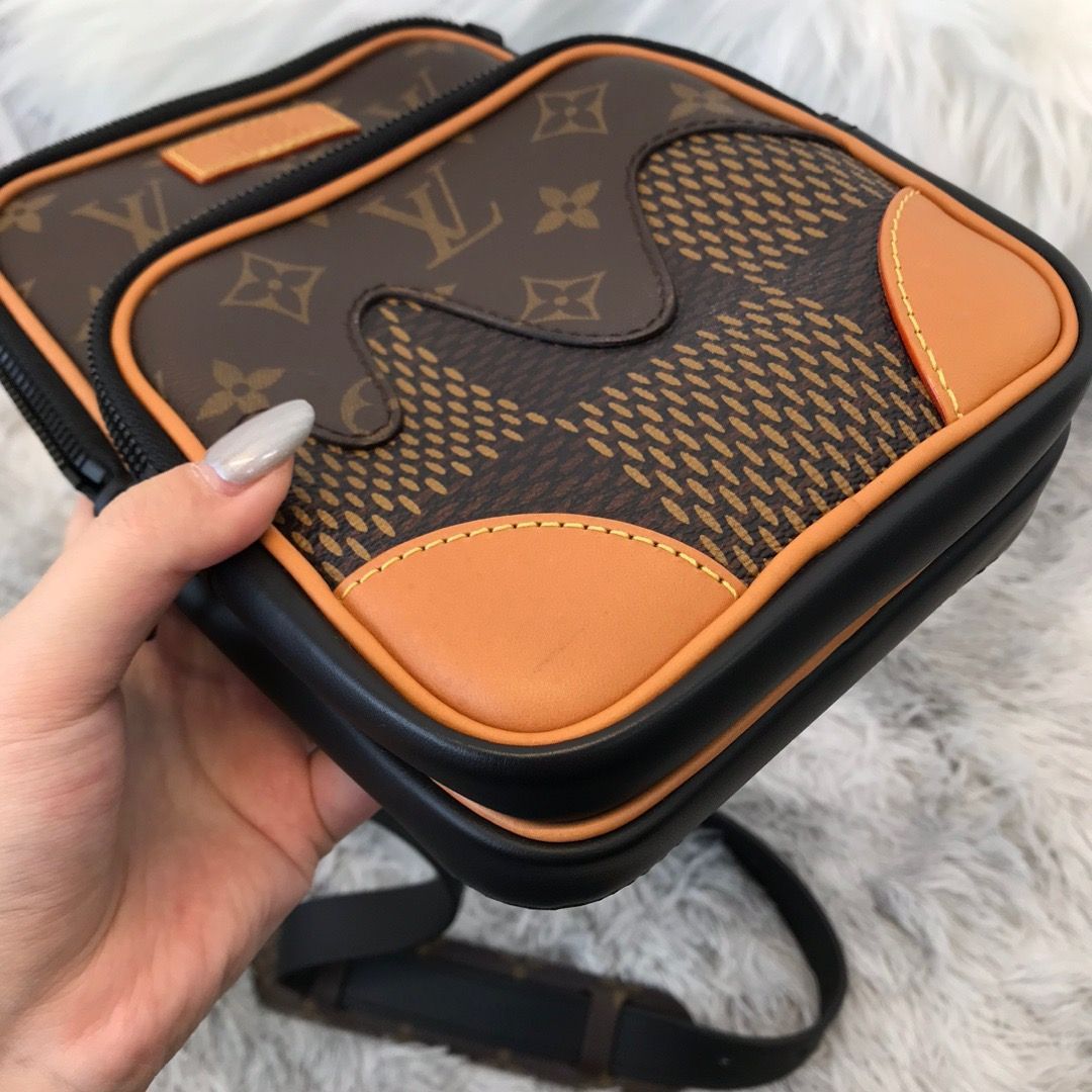 LOUIS VUITTON(ルイヴィトン)N40379 NIGO ダミエジャイアント LOUIS VUITTON(ルイヴィトン)N40379 NIGO ダミエジャイアント