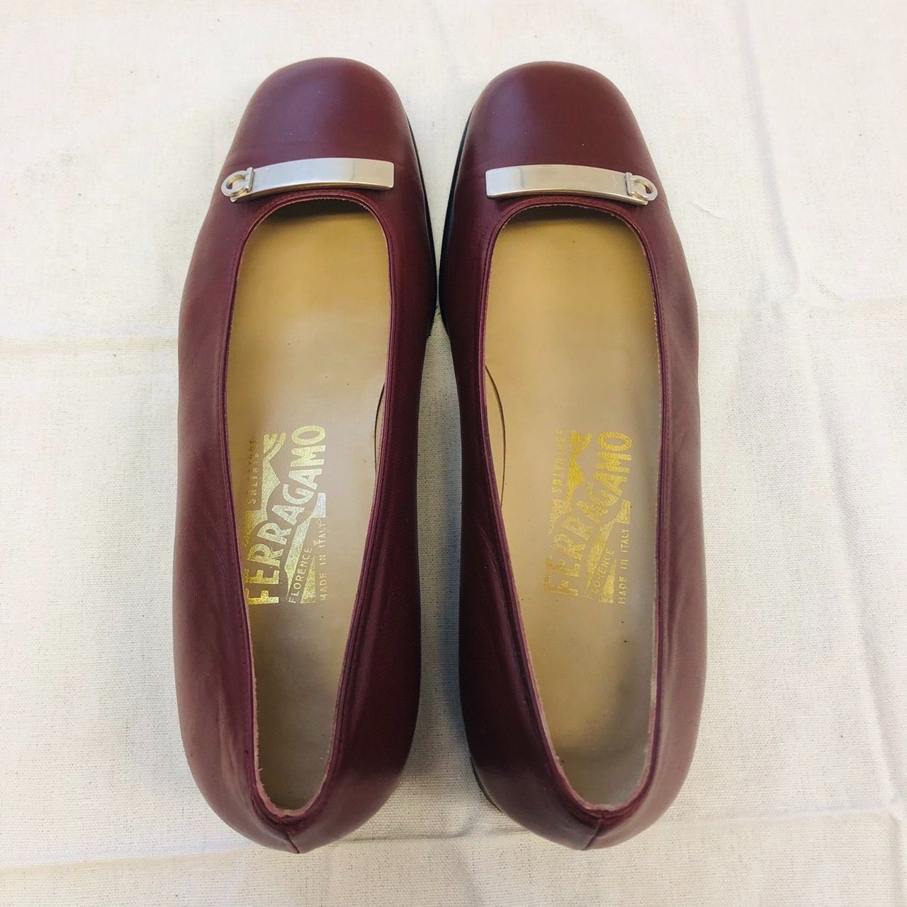 フェラガモ　茶色　パンプス　美品 サルヴァトーレフェラガモ Salvatore Ferragamo パンプス