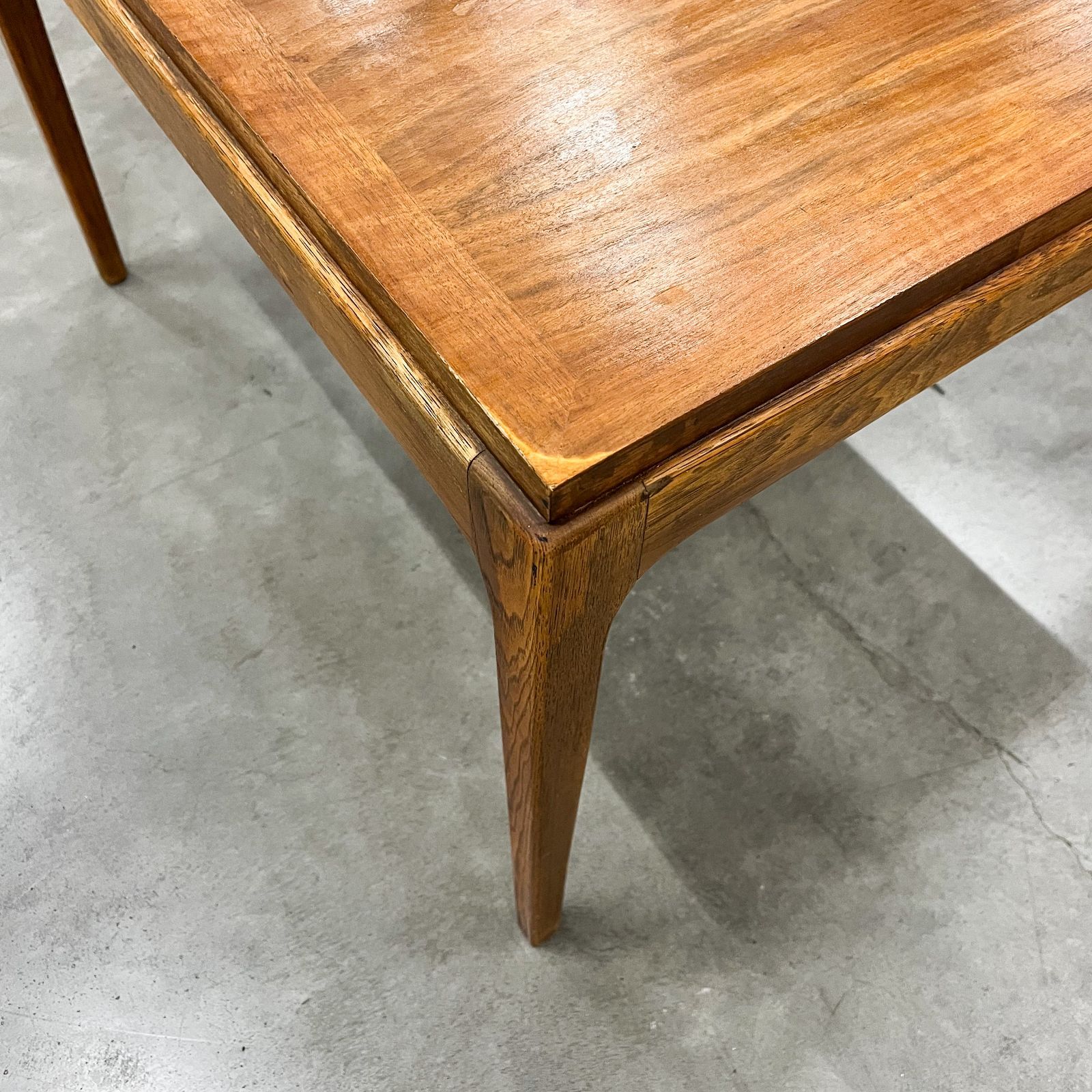 Vintage Lane Coffee Table ビンテージ レーン社製 ローテーブル