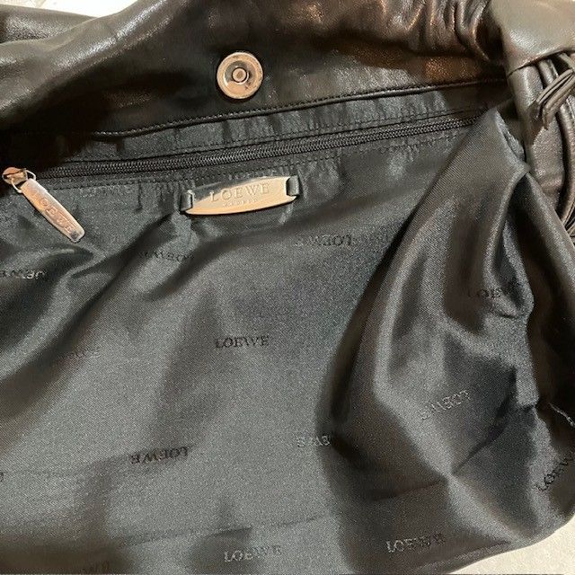 ナッパレザーショルダーバッグ 巾着ミニトートバック