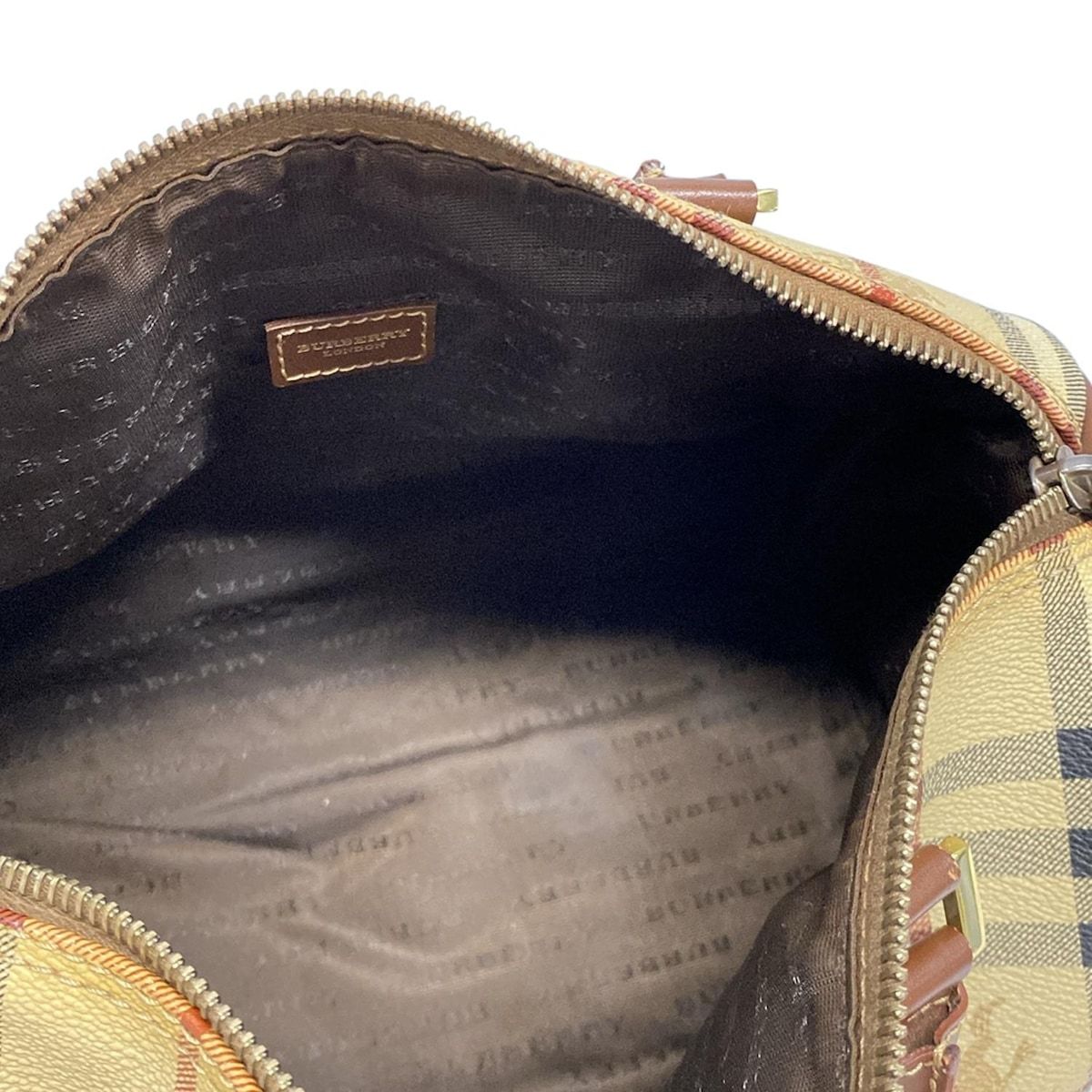 【美品】BURBERRY LONDON バーバリー ロンドン　ハンドバッグ 美品》 バーバリーロンドン ハンドバッグ レディース ベージュ