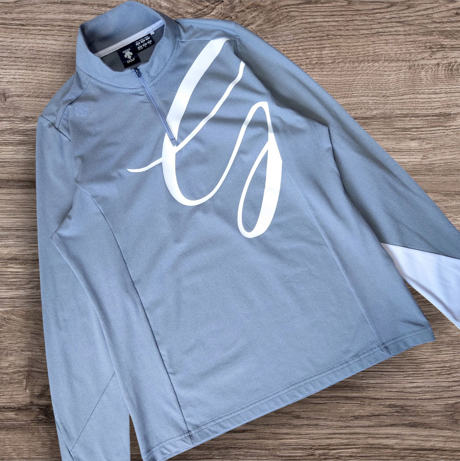 ★新品タグ付きDESCENTE GOLF メンズ　ハーフジップシャツ DESCENTE GOLF デサントゴルフ 2022年モデル ハーフジップ