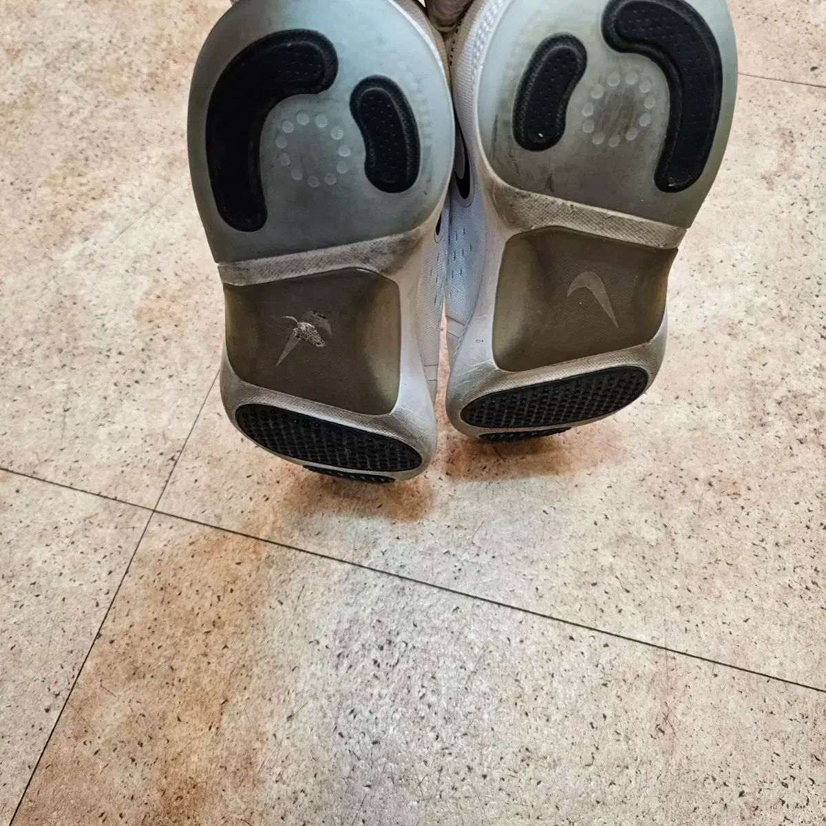 NIKE ナイキ