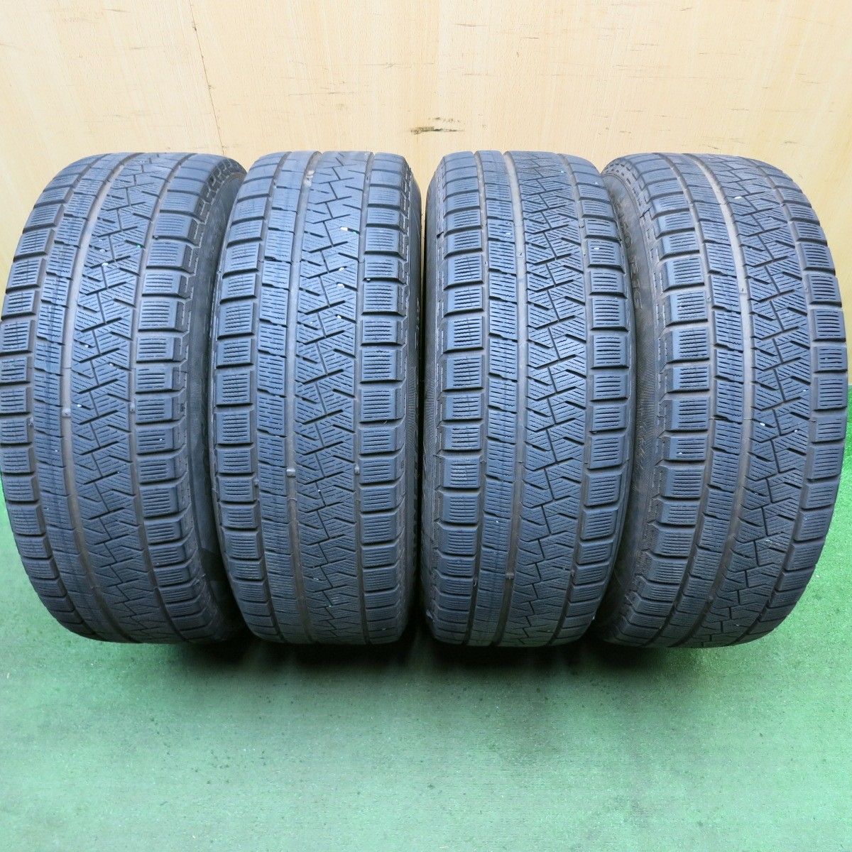 4本価格☆BMW 等 MAK LUFT 205/60R16 スタッドレス ピレリ アイス 