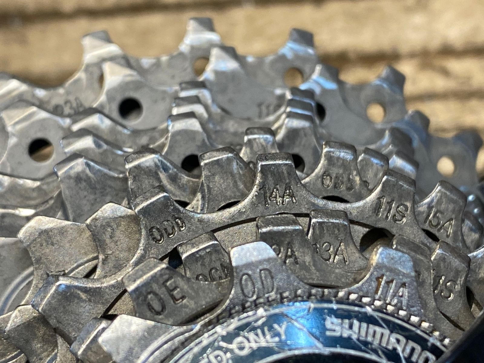 シマノ デュラエース CS-9000 11S 11-23T IM053 シマノ SHIMANO