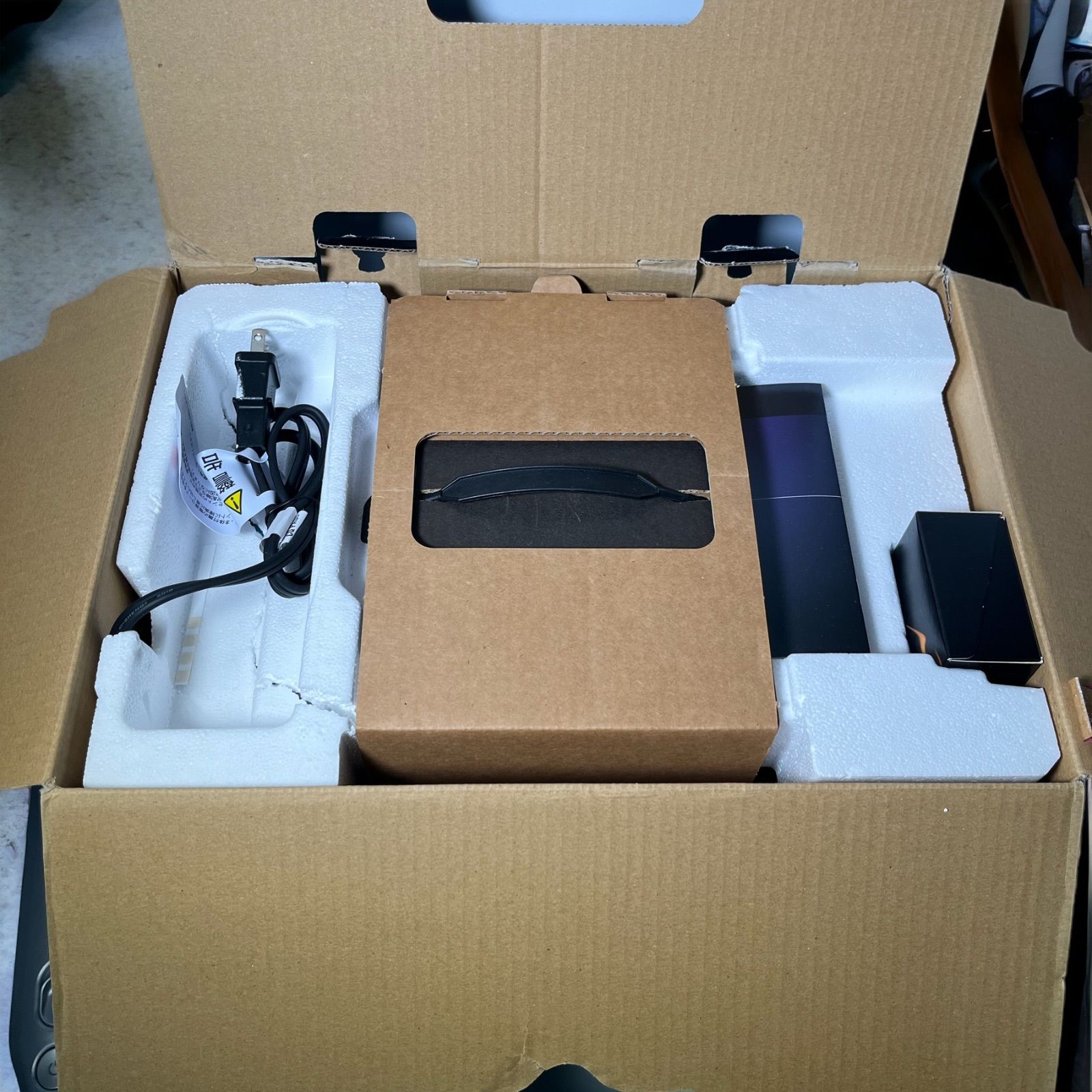 【未使用品】ネスプレッソ ラティシマ・タッチ プラス ブラック F521BK ネスプレッソ Lattissima Touch Plus F521BK ブラック Amazon.co.jp