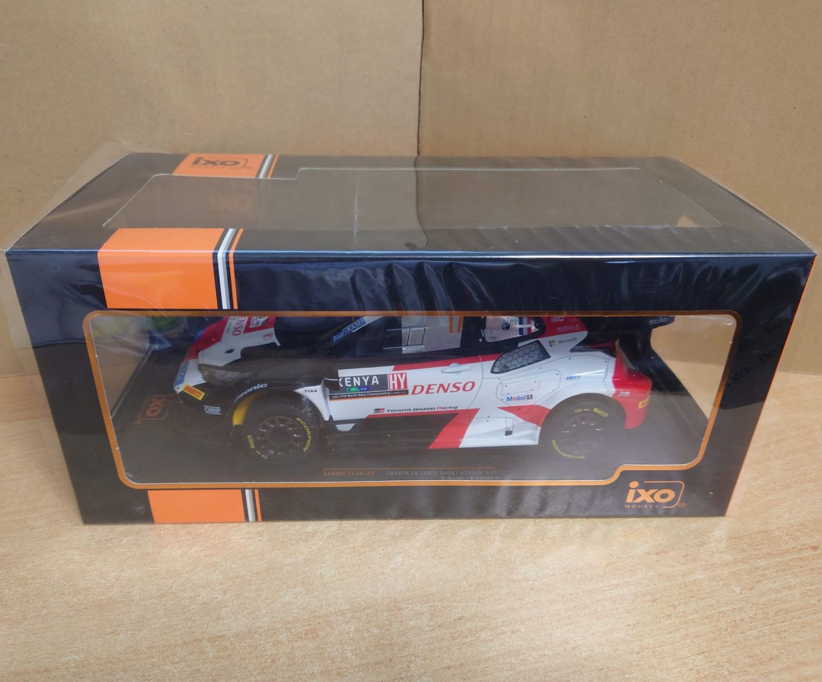 グッドスマイルレーシング 1/43 グッドスマイル 初音ミク AMG No