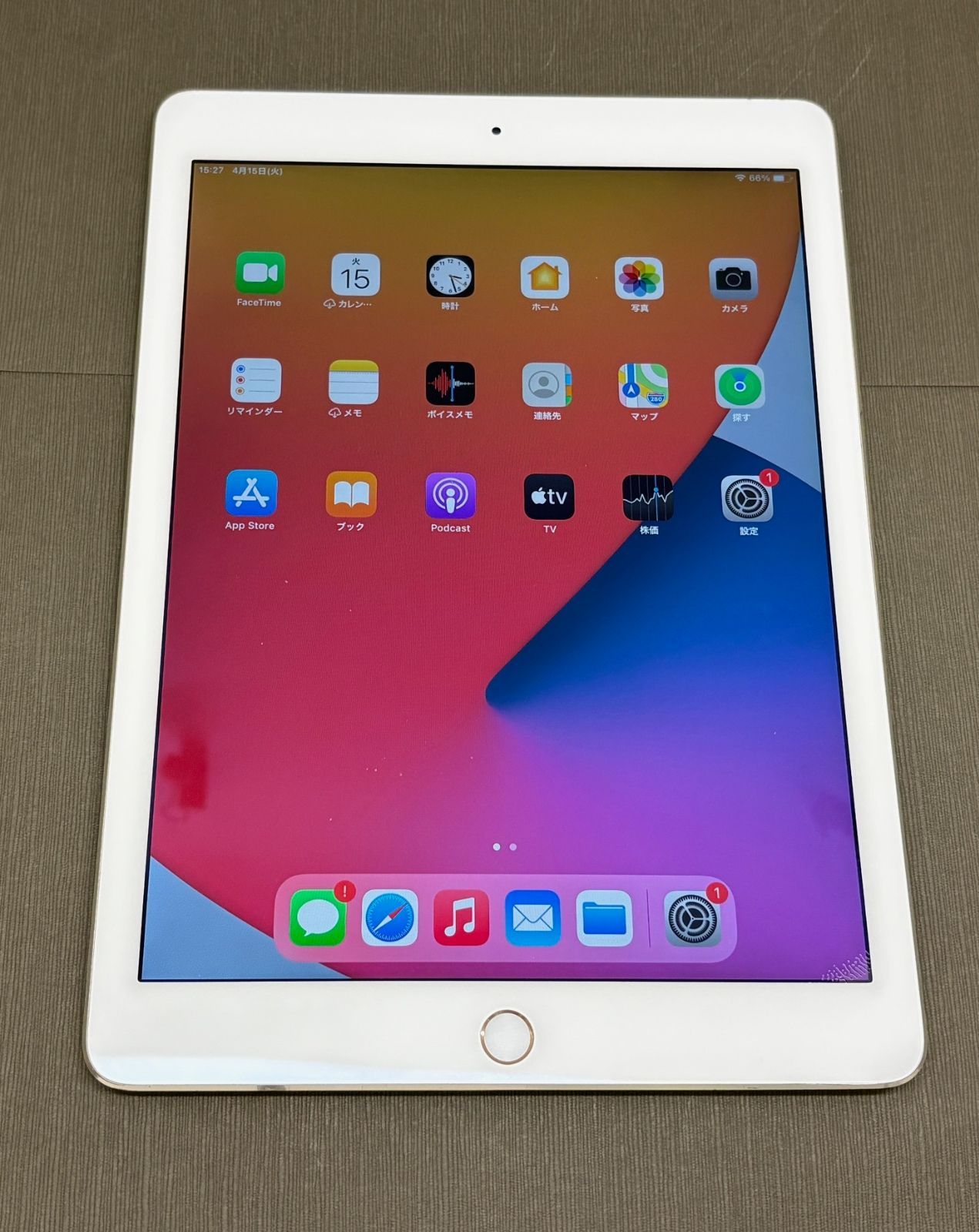 ジャンク iPad Air2 ゴールド 16GB au -SP645-