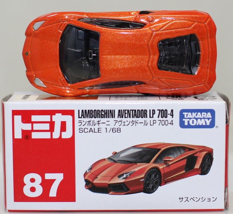 USED トミカ 87 ランボルギーニ アヴェンタドール LP 700-4