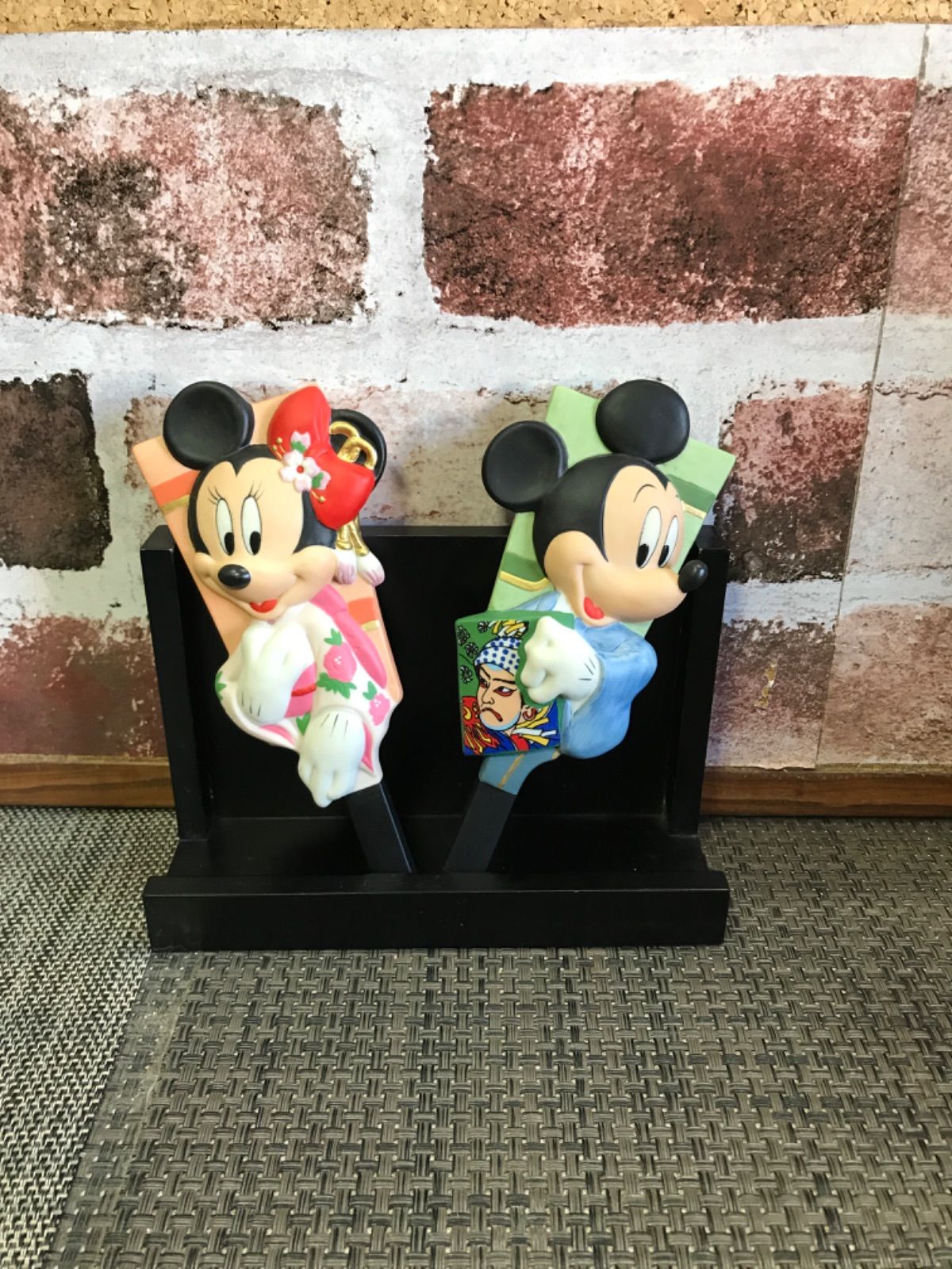 ディズニーミッキー お正月置物陶器箱あり