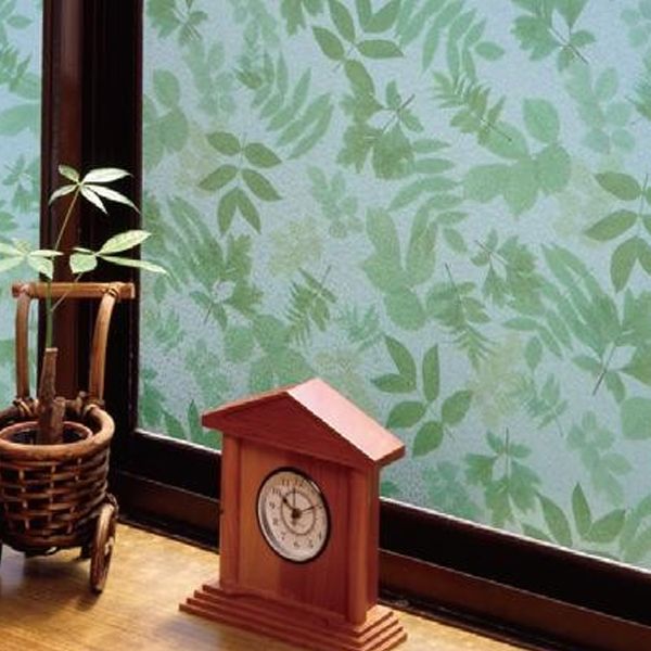 【新品・4営業日で発送】明和グラビア 飛散防止効果のある窓飾りシート(大革命アルファ) GH-9204 92cm丈×90cm巻 (1003756)