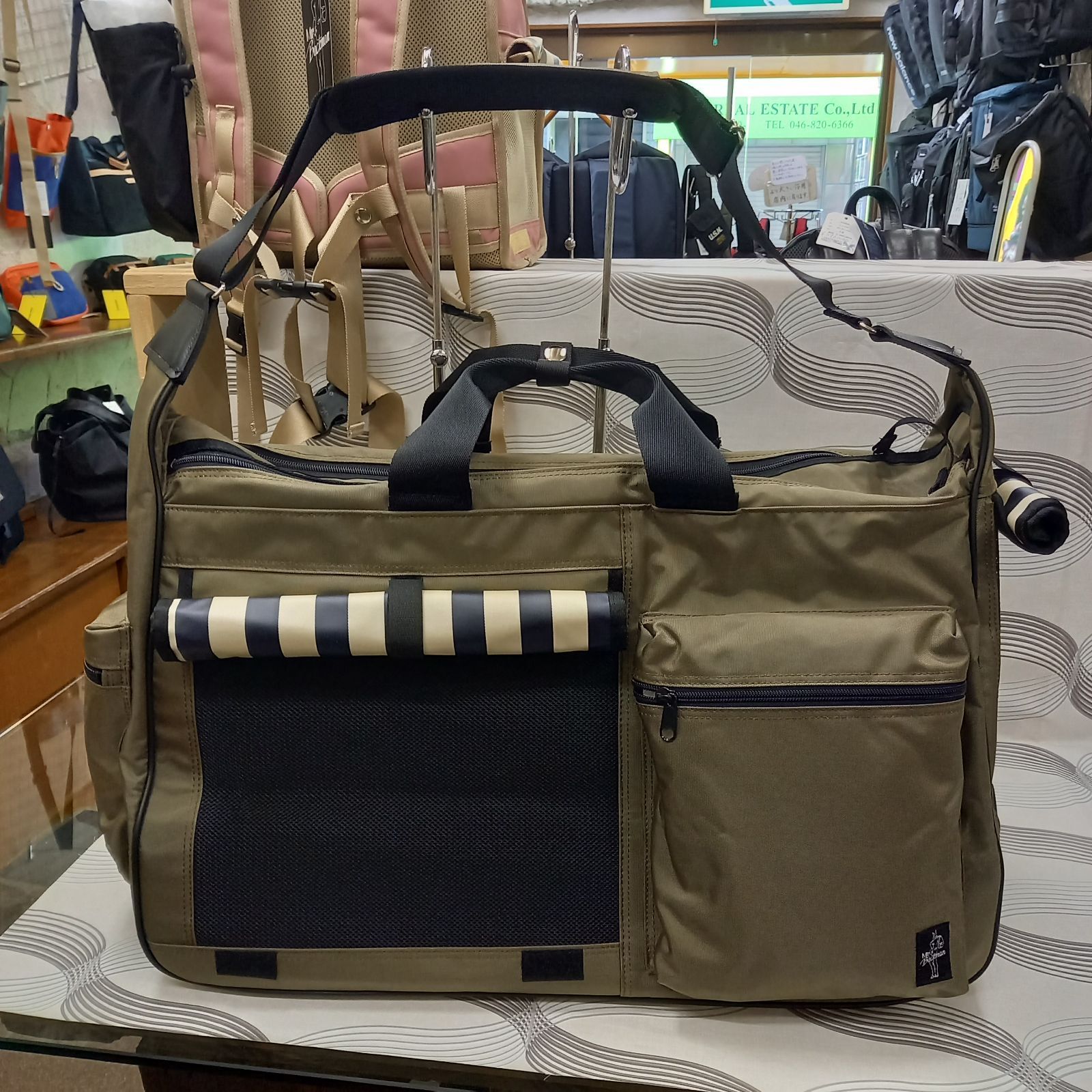 キャリーケース犬ショルダーMr.Backman