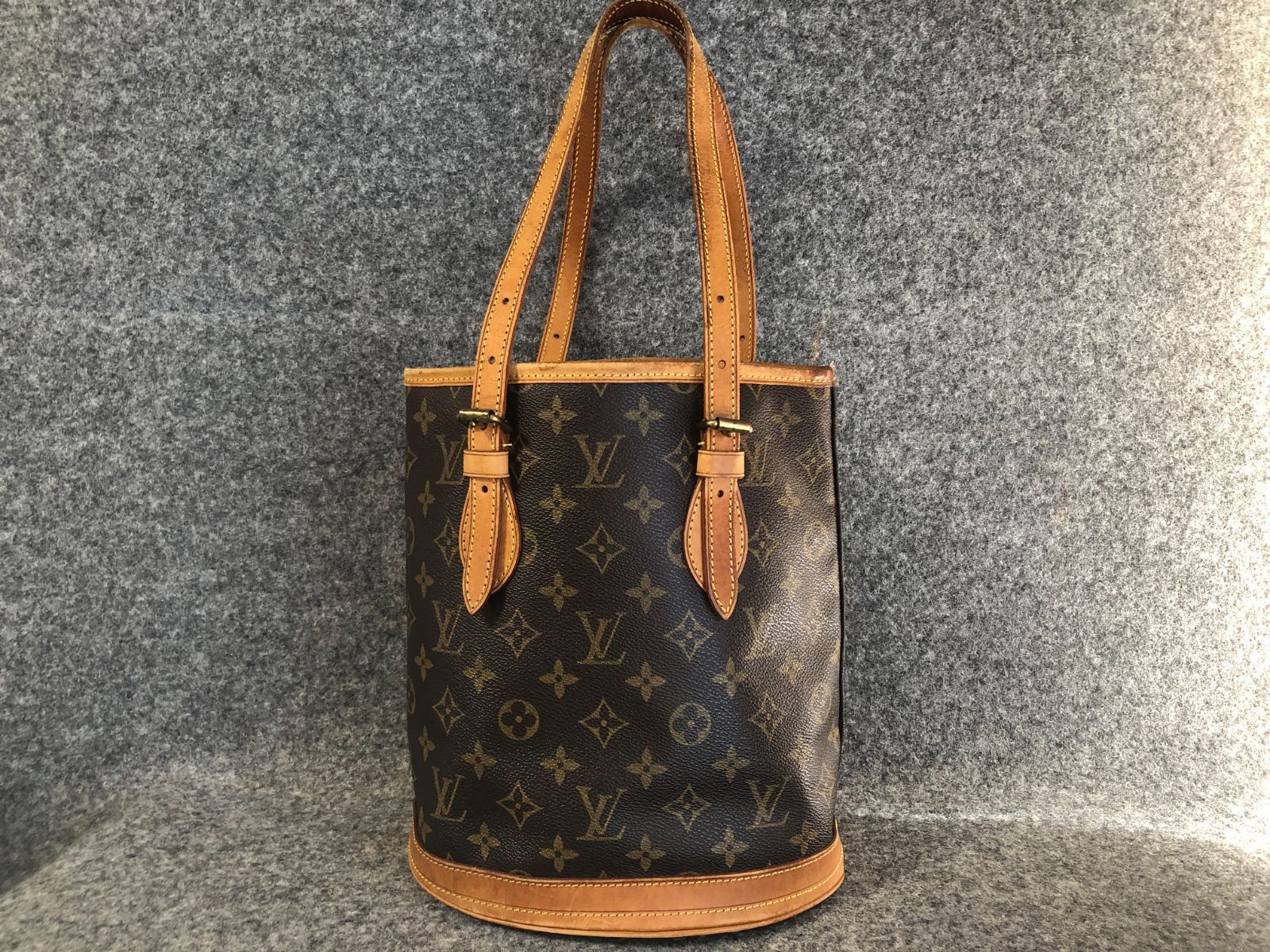 LOUIS VUITTON ルイヴィトン M42238 バケットPM モノグラム バケツ型 トートバッグ ハンドバッグ ポーチ付き レディース