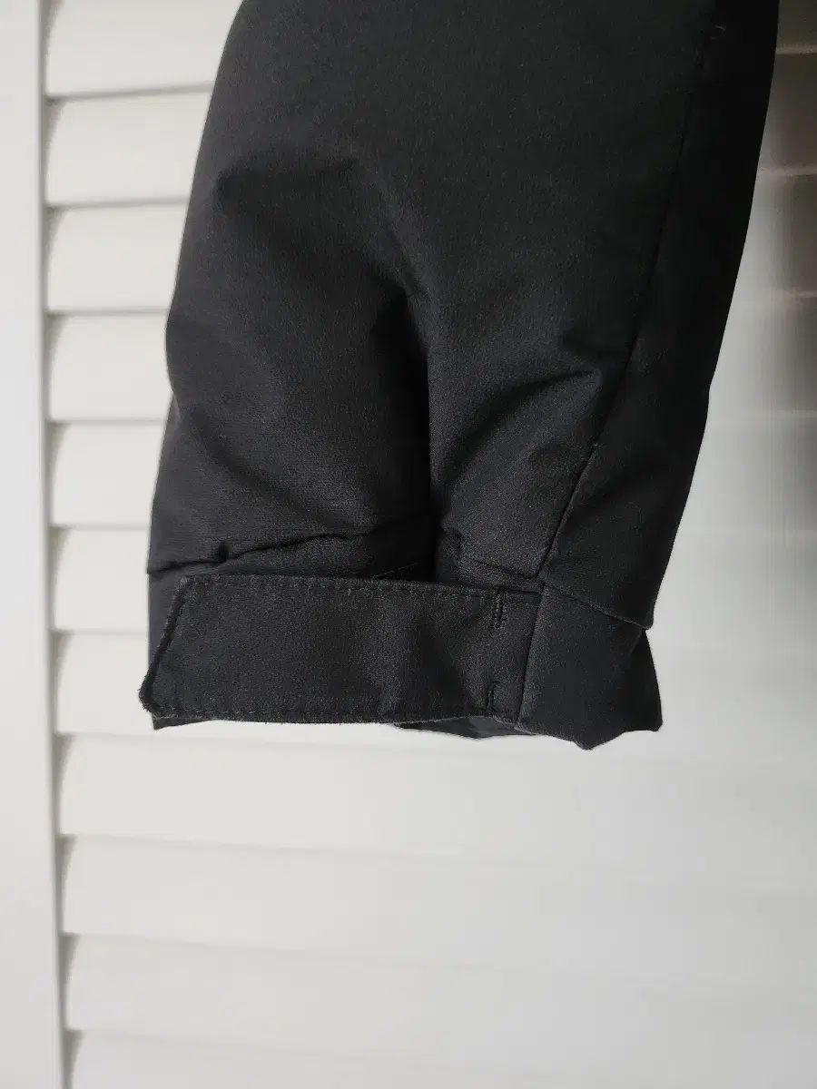 ダウンジャケット