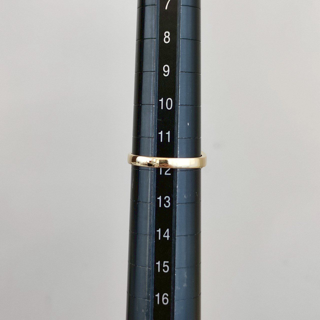 B366