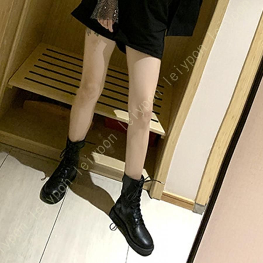 編みあげブーツ