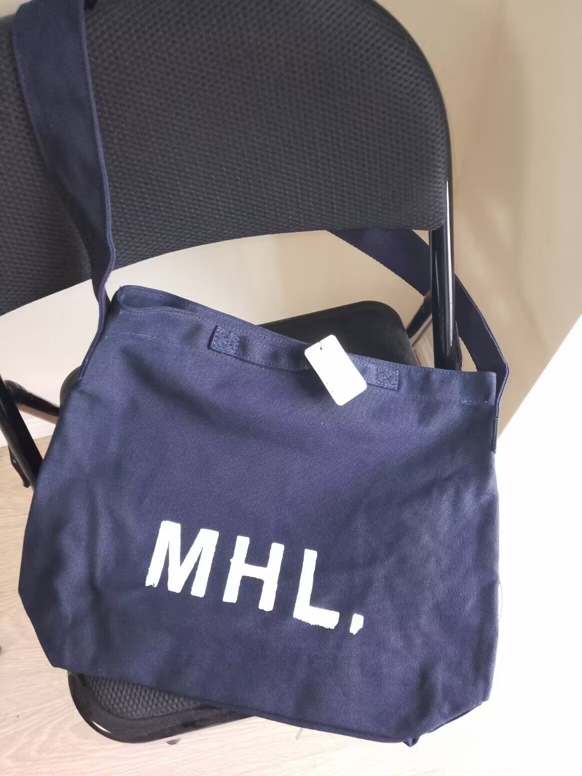 MHL. ショルダーバッグ バッグトート キャンバス バッグ 2Way ハンド プリントロゴ 4色