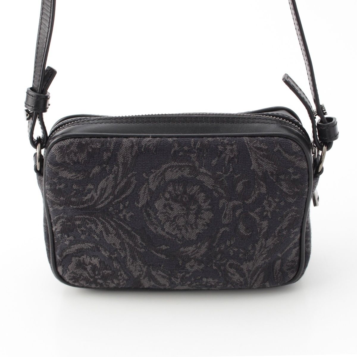ヴェルサーチェ☆バロッコ メッセンジャーバッグ Versace バロッコ Vezzola メッセンジャーバッグ | ブラック