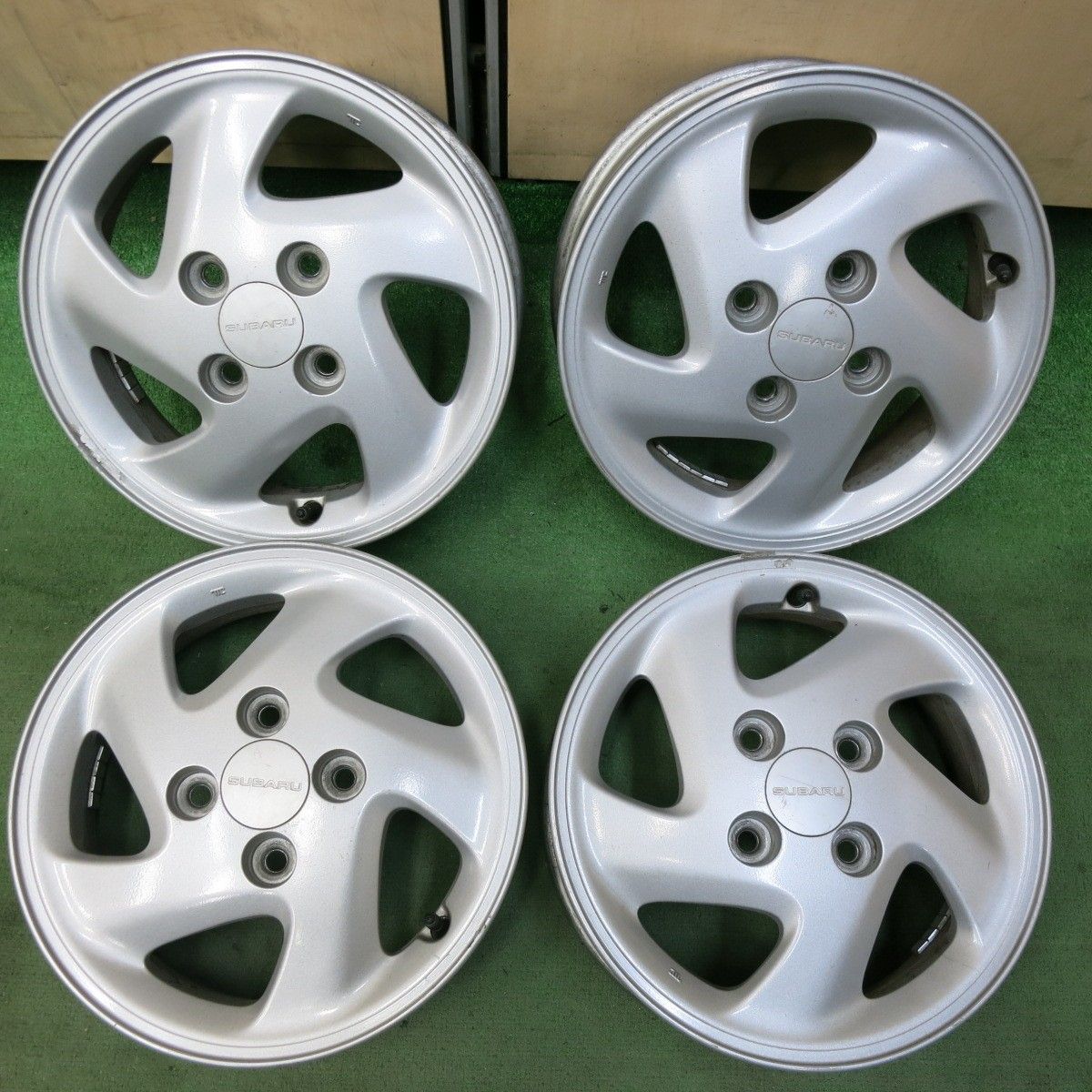 4本価格 スバル プレオ 純正 ホイール 13インチ 13×4.00B PCD100 4H 5042318SYホ