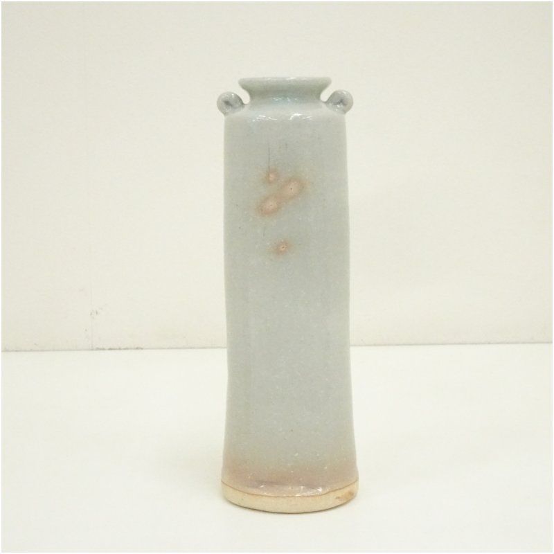 B207  「萩焼  花瓶」萩殿窯造　共箱　花道具　茶道具 B207 「萩焼 花瓶」萩殿窯造共箱花道具茶道具