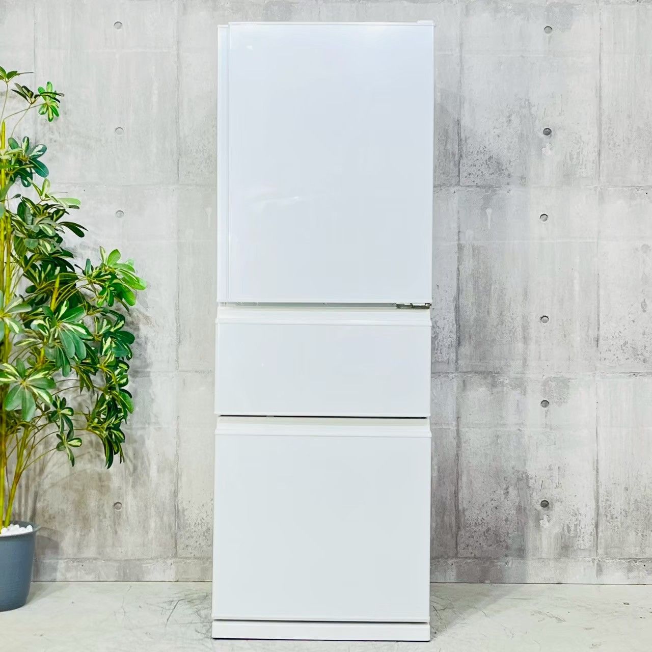 ️MITSUBISHI a4136 3ドア冷蔵庫 330L 2020年製 24 ️