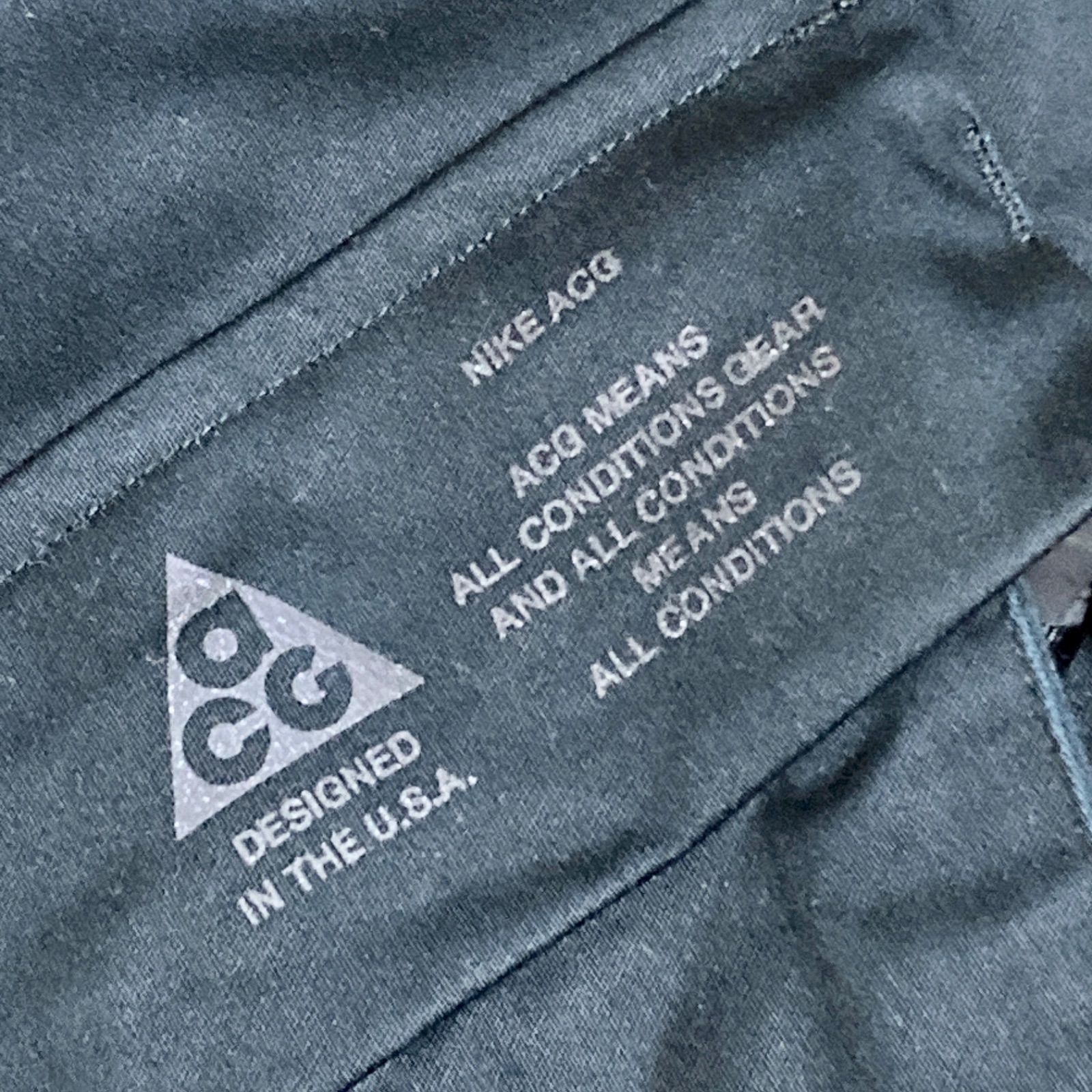 サイズ：M/国内正規品】NIKE LAB ACG CARGO SHORTS BLACK 880981-010