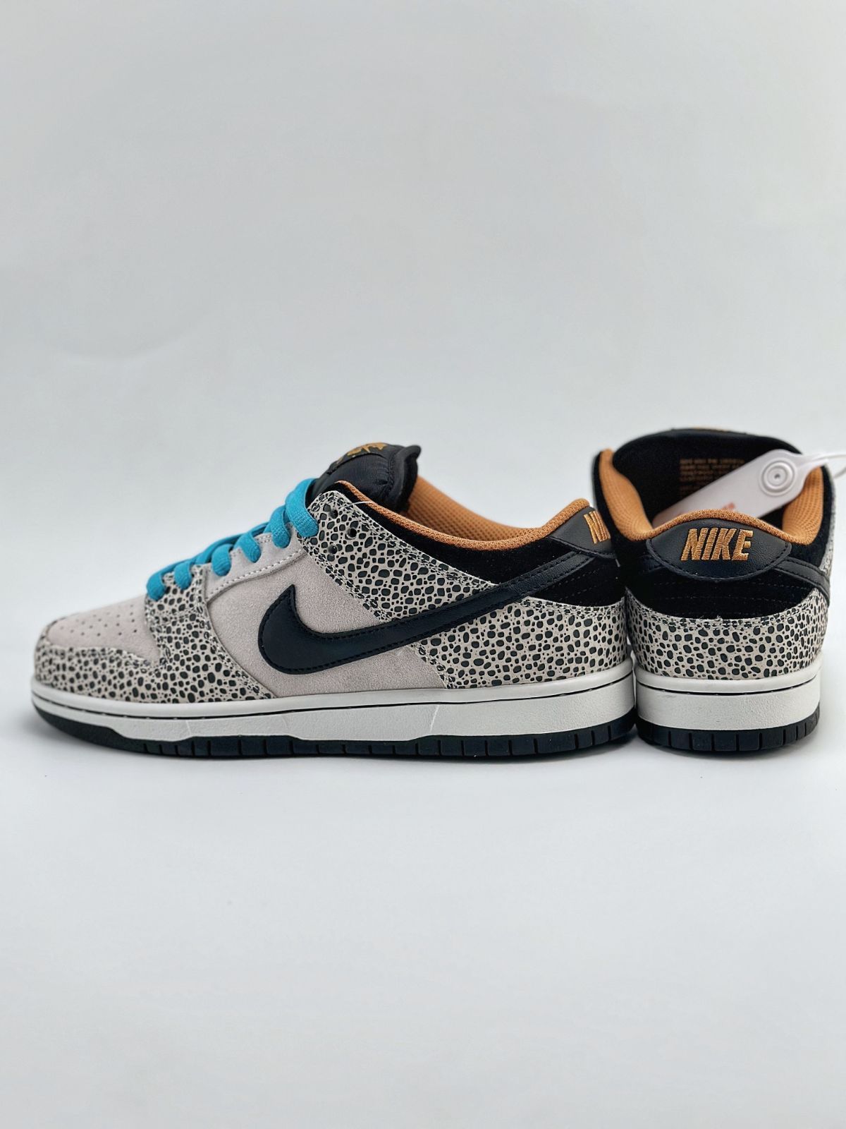 ナイキ SB ダンク ロー プロ エレクトリック サファリ