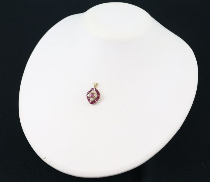 ルビー 1.90ct ダイヤ ダイヤモンド バレリーナ クラシック ペンダント  