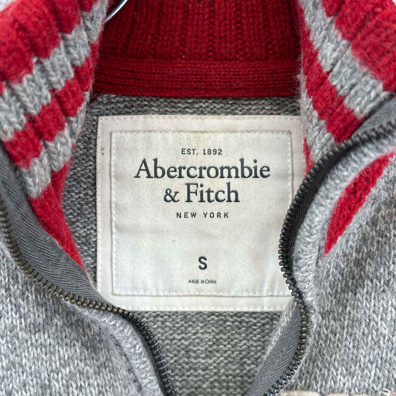 Abercrombie＆Fitch アバクロンビー＆フィッチ ジップアップセーター