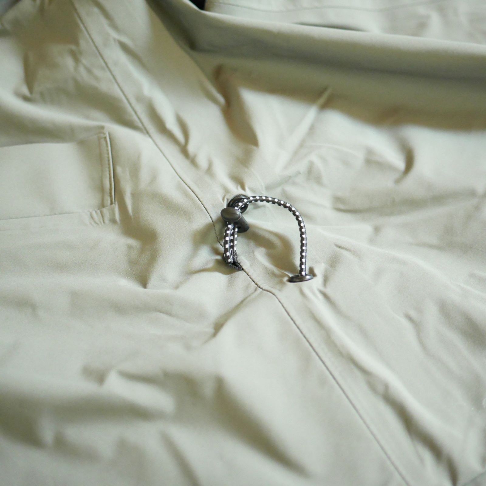 grey グレー