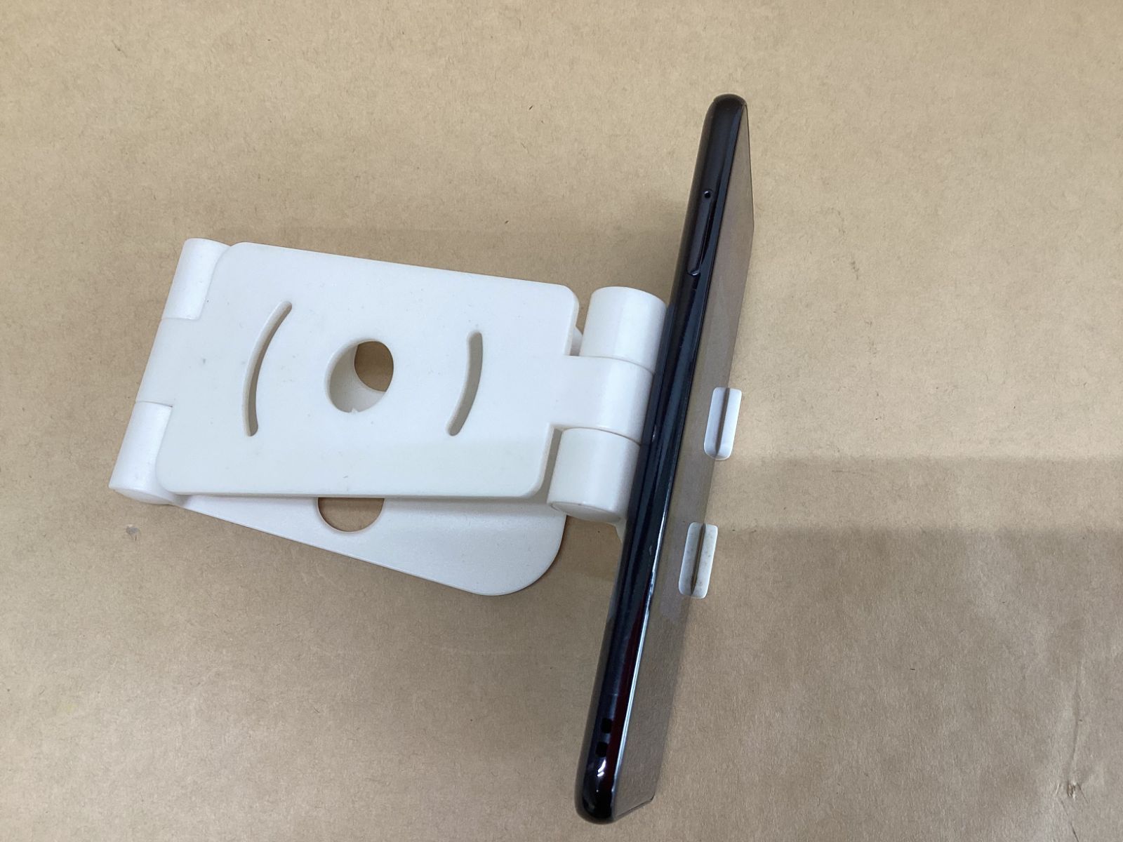 ギャラクシー A21 アンドロイド11 au 3/64GB samsung SIMフリー