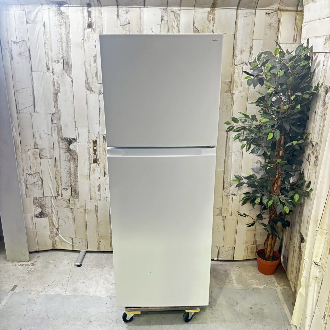 2022年製】 Y select ヤマダオリジナル YRZ-F23K ノンフロン冷凍