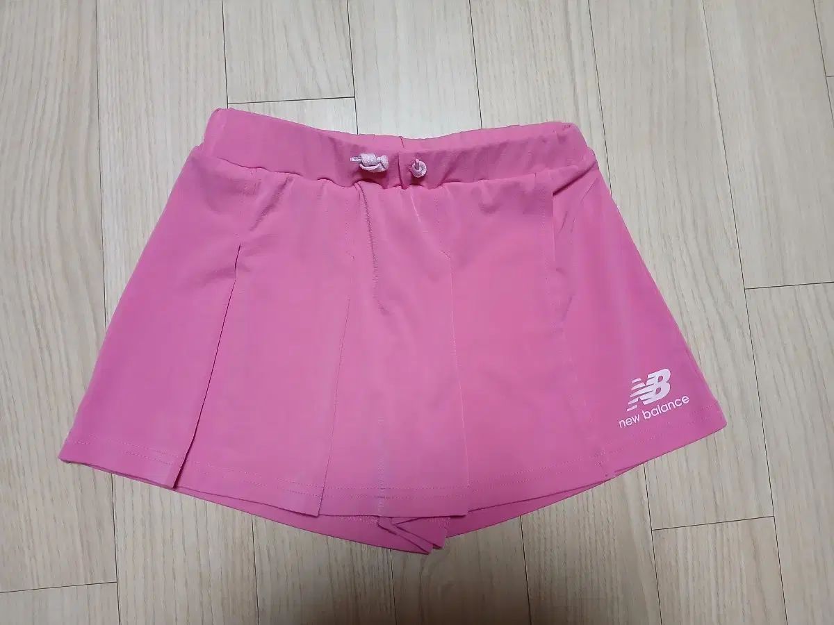 New Balance(ニューバランス) トゥイーン 女児 スカパン 130