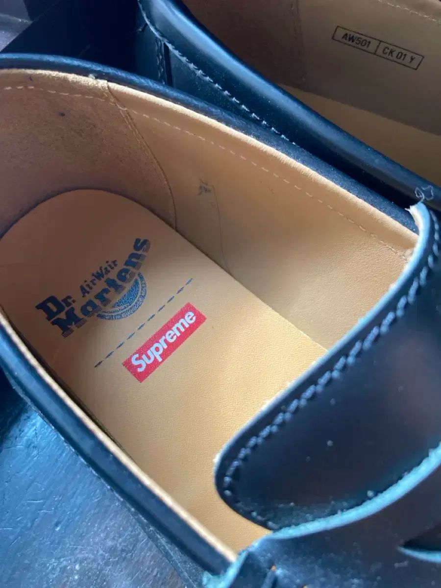 Supreme DR. MARTENS ドクターマーチン PENTON ペンファン ローファー ブラック 270